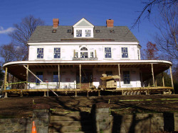 83 Fairmont Ave, Newton, MA 02458-2505