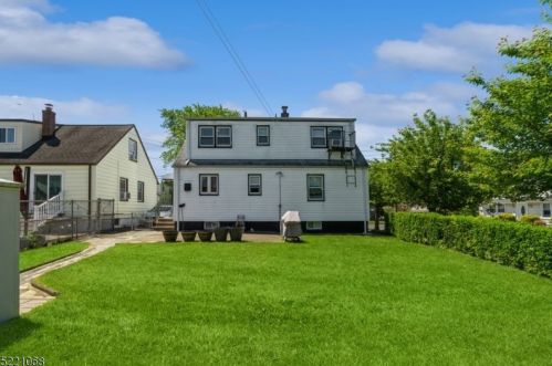 54 Meacham St, Belleville NJ 07109-1935 exterior