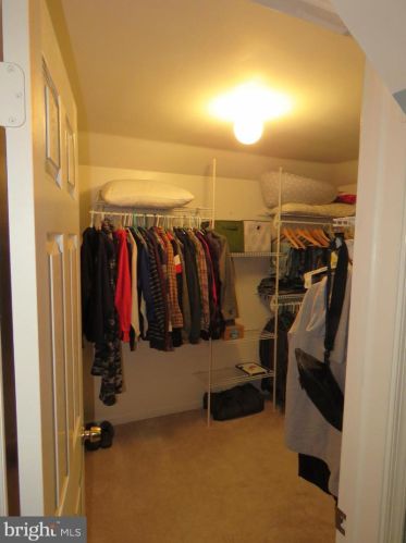 129 Progress Ave, West Deptford NJ 08096-1211 exterior