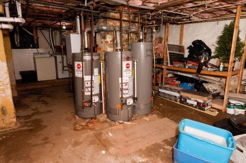 501 Durfee St, Fall River MA 02720-2509 exterior