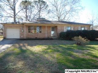 11515 Maplecrest Dr, Huntsville AL  35803-1518 exterior