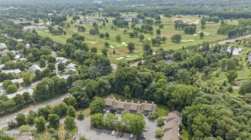 73 Wigwam Ln, Tinton Falls NJ 07724-3176 exterior