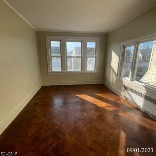 32 Windsor St, Kearny NJ 07032-2069 exterior