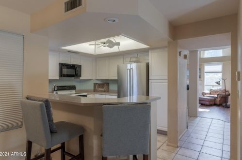 4013 Altadena Ave, Phoenix AZ 85029-3211 exterior