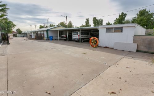 2102 Fairmount Ave, Phoenix AZ 85015-5306 exterior