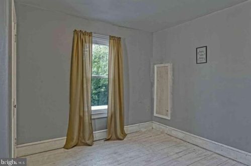 308 Broad St, West Deptford NJ 08066-1055 exterior