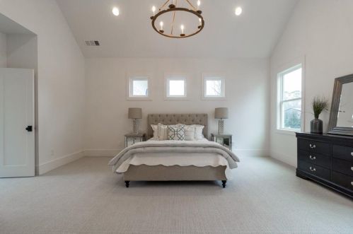 2360 Colonial Dr, Atlanta GA 30341-0048 exterior