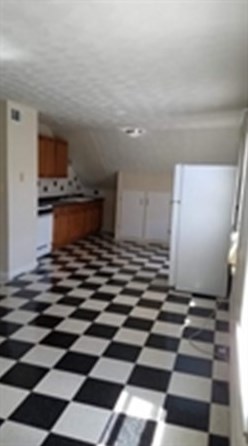 26 Brow St, Fall River MA 02721-2958 exterior