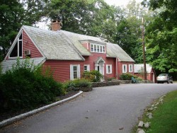 72 Agawam Rd, Newton, MA 02468-1338