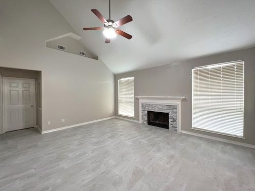 7307 Branford Park Ln, Richmond TX  77407-8007 exterior