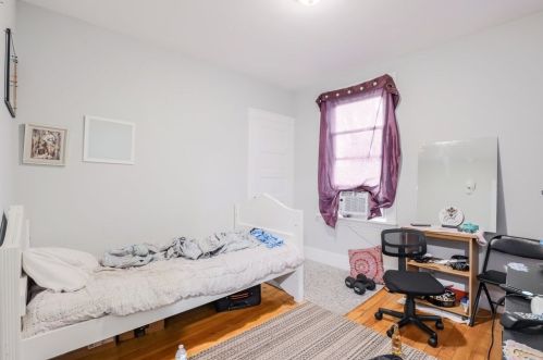 42 Lewis St, Worcester MA 01610-1702 exterior