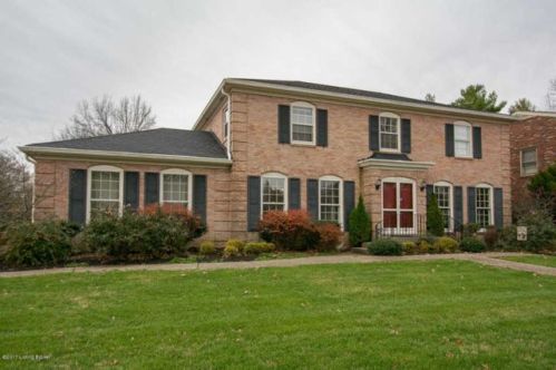 8620 Nottingham Pkwy, Louisville KY  40222-5608 exterior