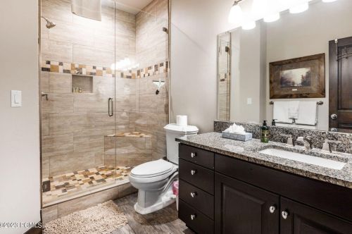 1390 Mdw Loop Rd, Park City UT 84098-5945 exterior