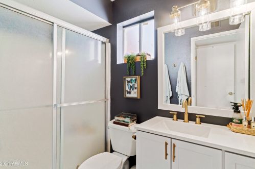 1162 Beryl Ave, Phoenix AZ 85020-1536 exterior