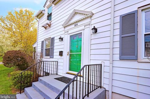 106 Girard St, West Deptford, NJ 08096-2171