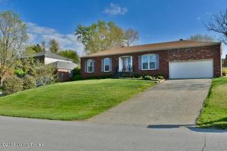 8915 Collingwood Rd, Louisville, KY 40299-1467