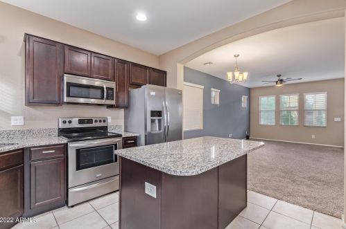 2016 77th Ln, Phoenix AZ  85035-5122 exterior