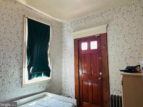 1754 Bancroft St, Philadelphia PA 19132-2362 exterior