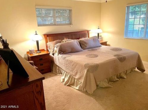 3421 Camelback Rd, Phoenix AZ 85033-1535 exterior