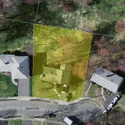 19 Selwyn Rd, Newton MA 02461-2123 aerial view