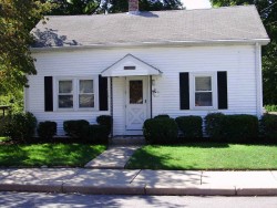 111 Adams Ave, Newton, MA 02465-1045