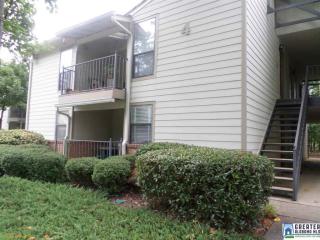 403 Gables Dr, Birmingham, AL 35244-1893