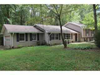 4260 Huntington Cir, Atlanta, GA 30338-6606