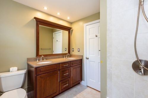 414 Broadway, Lynnfield MA 01940-2341 exterior