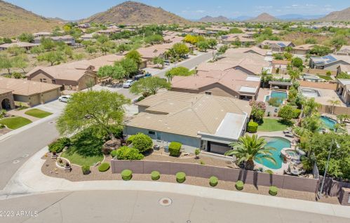 26205 56 Dr, Phoenix AZ 85031-1831 exterior