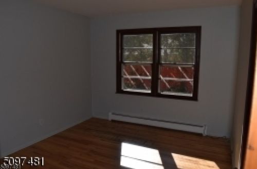 421 Un Ave, Belleville NJ 07109-1609 exterior