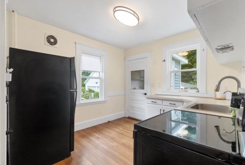 6 Frankwood Ave, Beverly MA  01915-1008 exterior