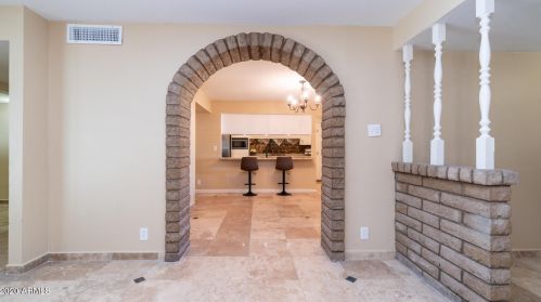 2136 Bethany Home Rd, Phoenix AZ 85015-1938 exterior