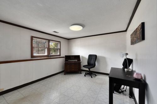 655 Lowell St, Peabody MA 01960-5471 exterior