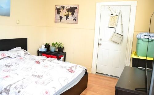 219 St, New Bedford MA 02740-4133 exterior