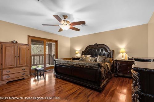 14 Knolls Dr, Jackson Twp NJ  08527-4209 exterior