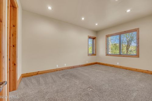 3341 Buckboard Dr, Park City UT 84098-5304 exterior