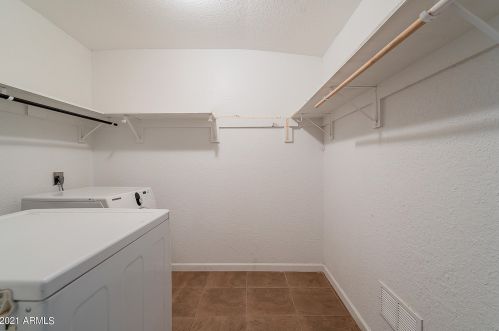 3013 Aster Dr, Phoenix AZ 85032-7332 exterior