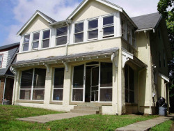 467 California St, Newton, MA 02460-1208