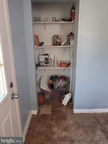 675 Broad St, West Deptford NJ 08096-1605 exterior