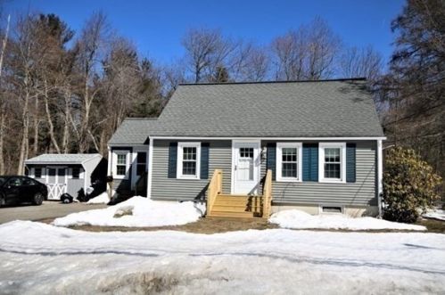 280 Pleasant St, Worcester MA 01609-3201 exterior