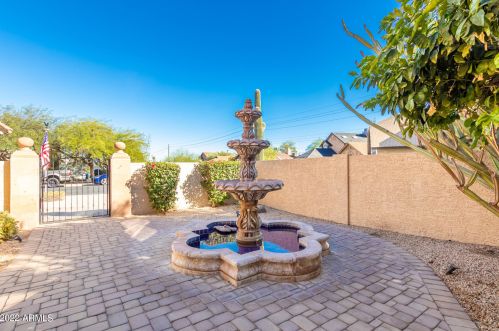 10622 40 Pl, Phoenix AZ 85032-1703 exterior