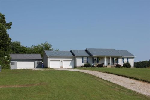 559 Coon Crk Rd, Glasgow KY  42141-8719 exterior