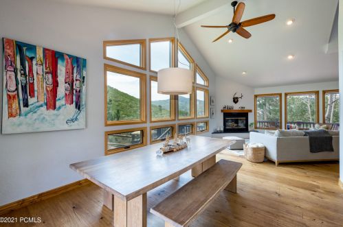 8772 Daybreaker Dr, Park City UT 84098-5881 exterior