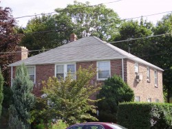 1546 Washington St, Newton, MA 02465-2221