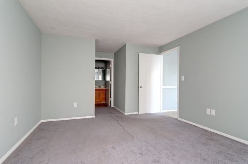 5 Kendall St, Worcester MA 01605-2880 exterior