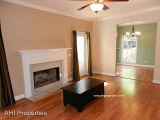 608 Camden Rdg, Birmingham AL  35226-1994 exterior