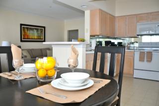 89 Kodiak Way, Waltham MA  02451-0259 exterior