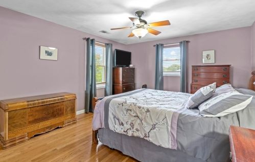 267 Chavenson St, Fall River MA 02723-2701 exterior