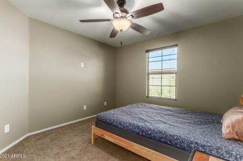 1759 Desperado Way, Phoenix AZ 85085-6327 exterior