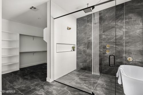 533 Belmont Ave, Phoenix AZ 85051-6766 exterior